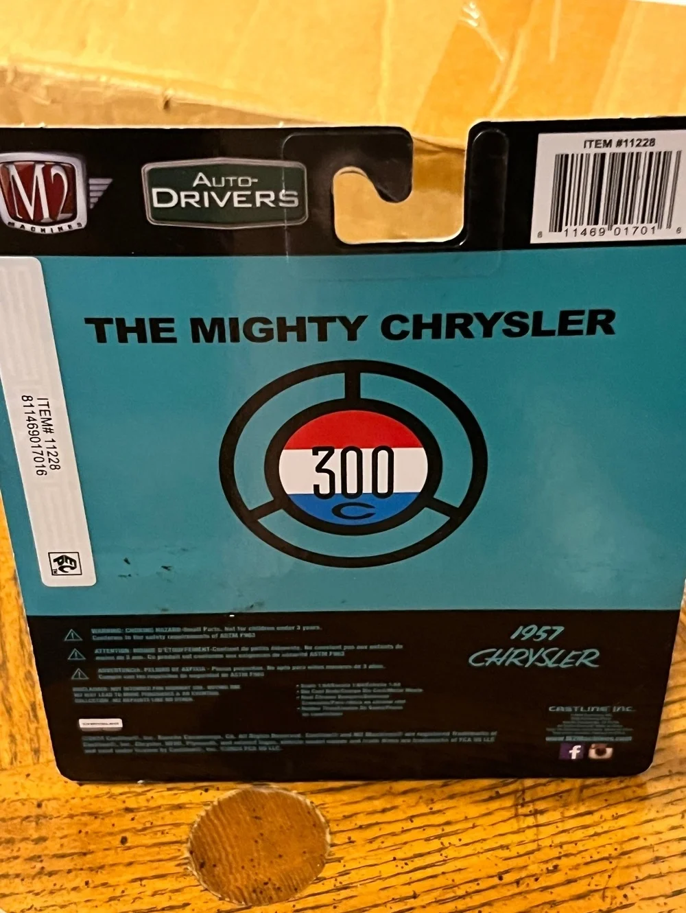 Mighty 1957 Chrysler 300C Diecast Model Car - Retro Cool!